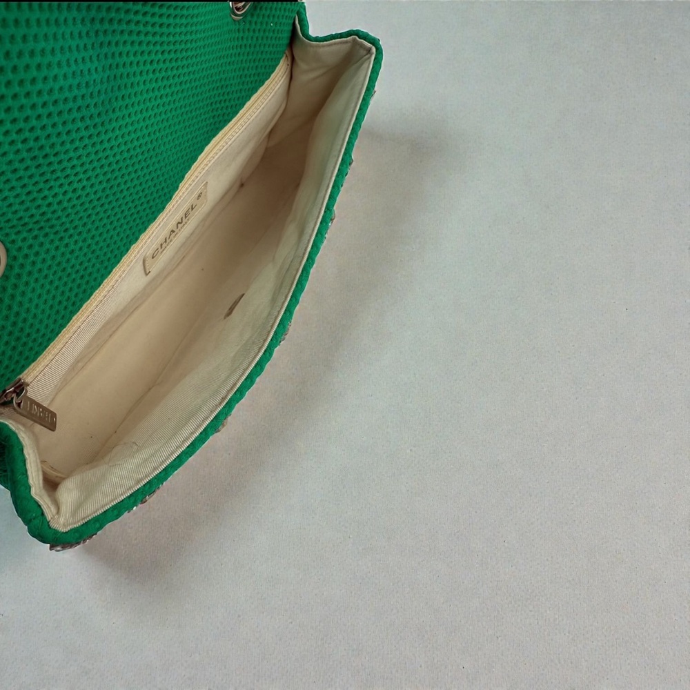 Chanel Emerald Green Flap | Custom | Medium | Rare | Vintage Chanel - Picture 5 of 7